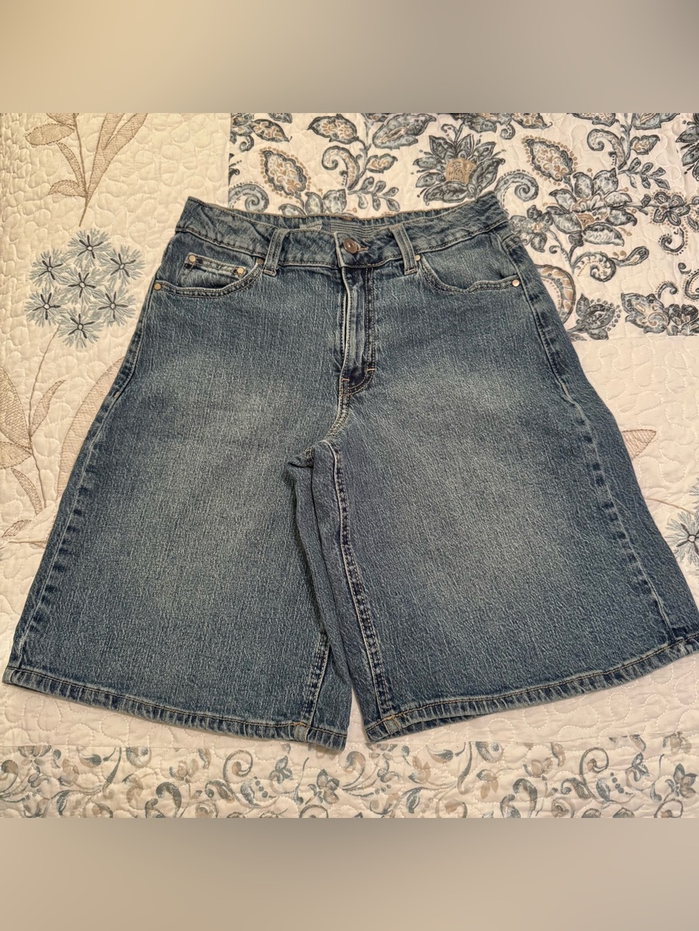 Weekend Academy Jort shorts size 14